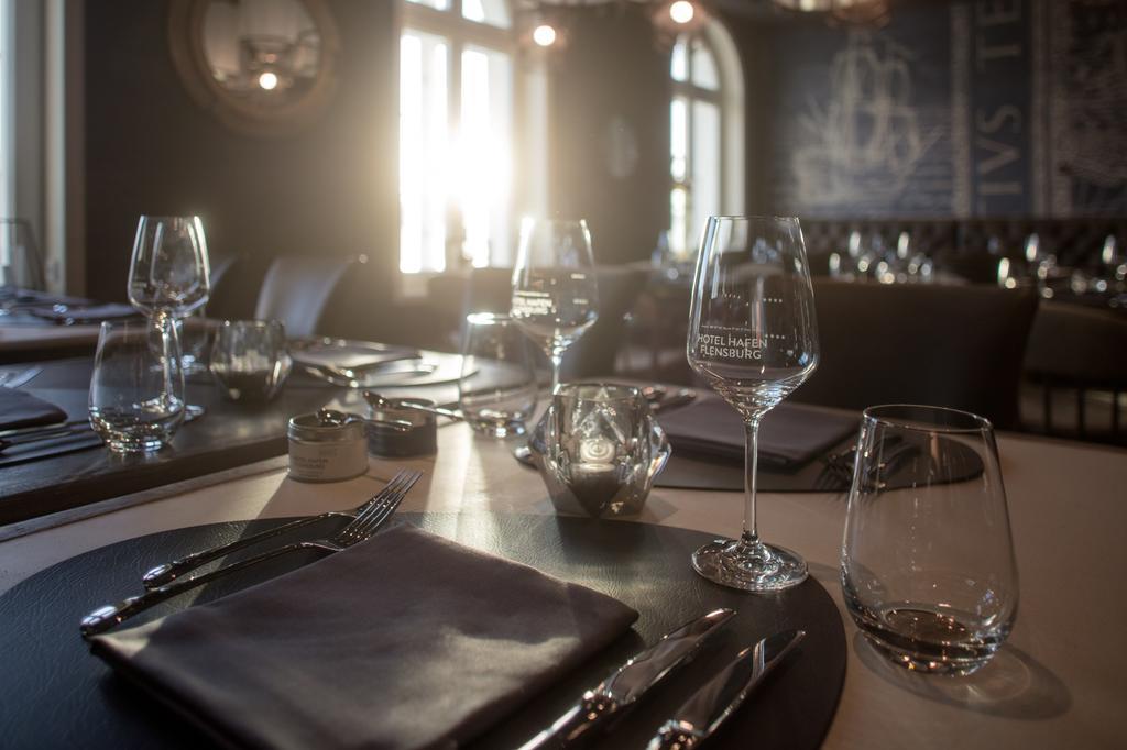Hotel Hafen Фленсбург Екстериор снимка